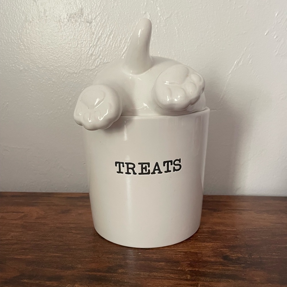 Dog treat jar